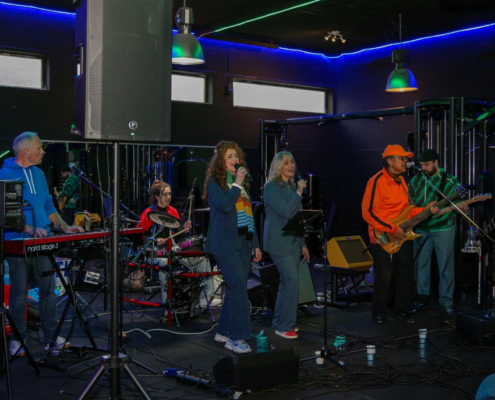 20260314_gluren_as_streetband_05